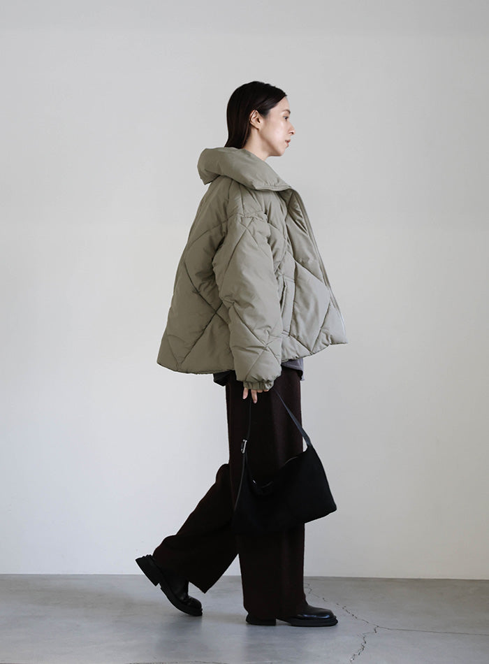 ハイネックダイヤキルトショートダウン