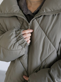 ハイネックダイヤキルトショートダウン