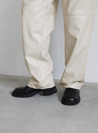 切り替えデザインフェイクレザーパンツ