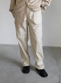 切り替えデザインフェイクレザーパンツ