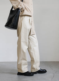 切り替えデザインフェイクレザーパンツ