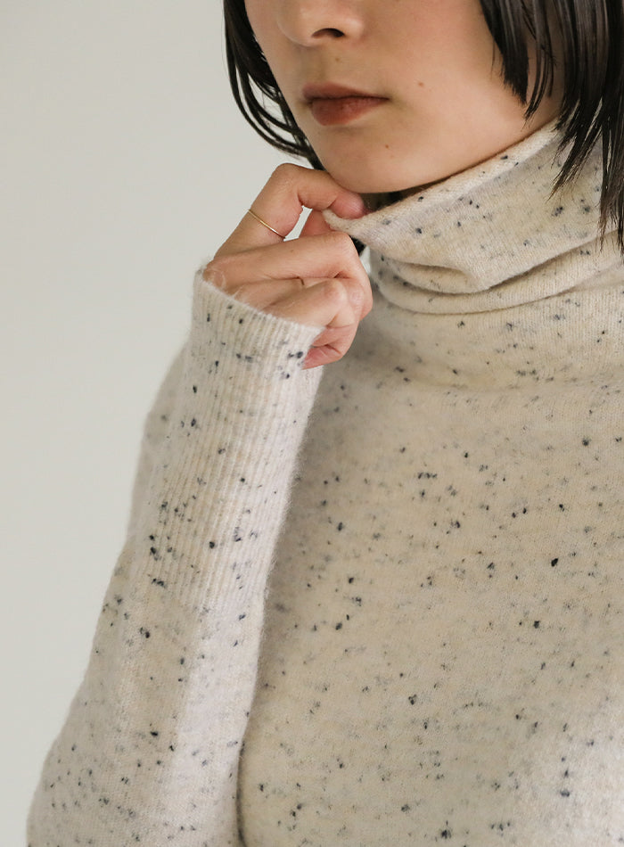 タートルネックネップショートプルオーバー【SALE】
