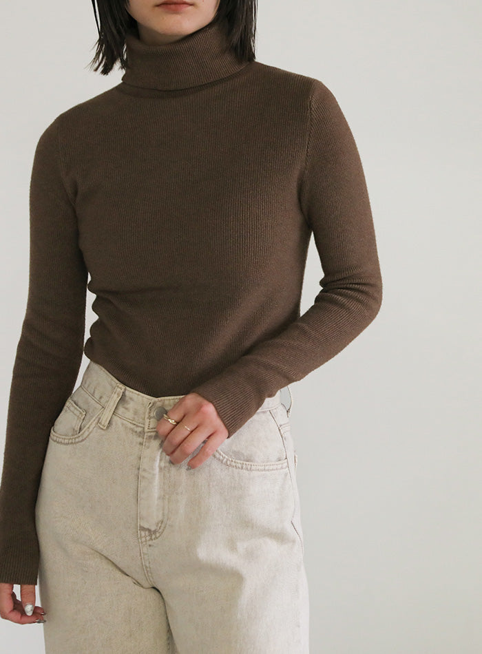 タートルネックソフトタッチリブニット【SALE】