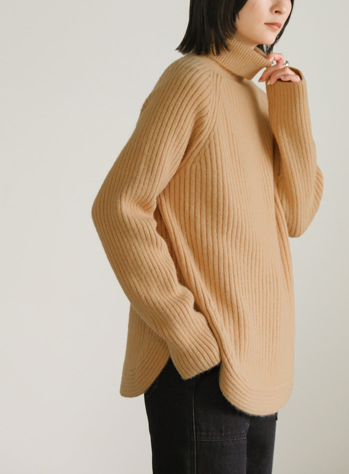 タートルネックラウンドリブニット【SALE】