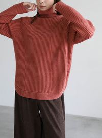 タートルネックラウンドリブニット