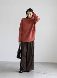 タートルネックラウンドリブニット