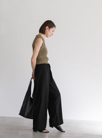 透かし編みニットショートベスト