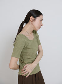 バレエネックハーフスリーブカットソー