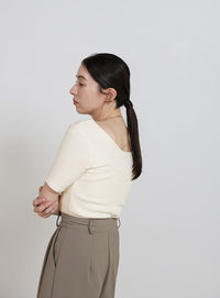 バレエネックハーフスリーブカットソー