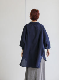 ルーズシルエットワイドスリーブシャツ【SALE】