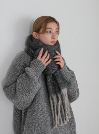 ボリュームフリンジヘリンボーンシャギーマフラー