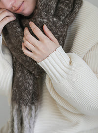 ボリュームフリンジヘリンボーンシャギーマフラー