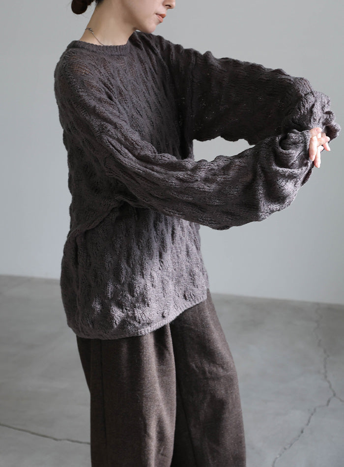 モヘアライクドロップ編みオーバーニット