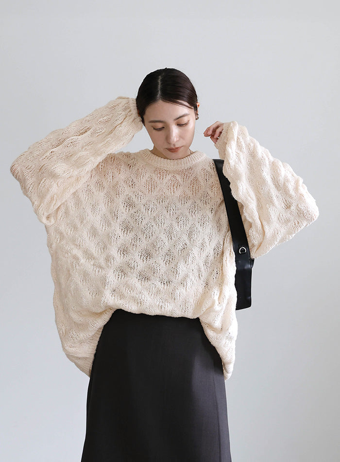 モヘアライクドロップ編みオーバーニット