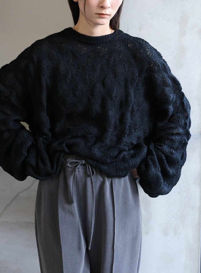 モヘアライクドロップ編みオーバーニット