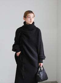 シャーリングデザインタートルニット