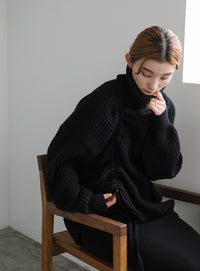 シャーリングデザインタートルニット