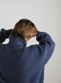 シャーリングデザインタートルニット