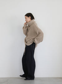 シャーリングデザインタートルニット