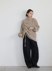 シャーリングデザインタートルニット