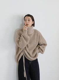 シャーリングデザインタートルニット