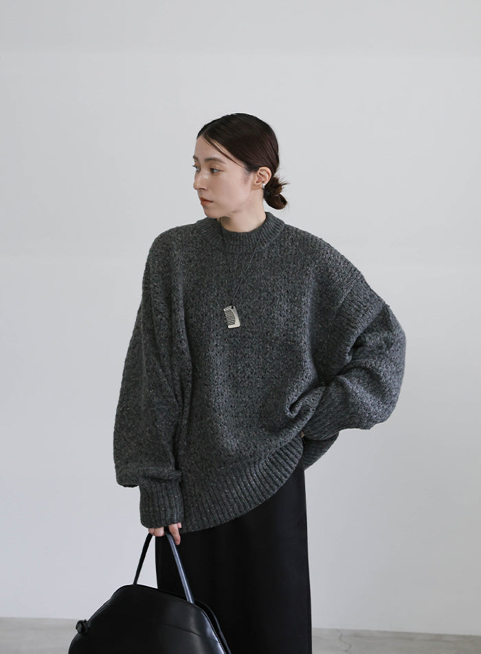 メランジヤーンクルーネックオーバーニット