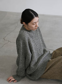 メランジヤーンクルーネックオーバーニット