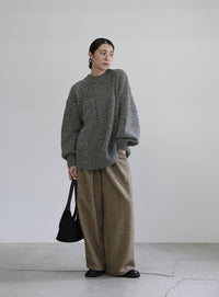 メランジヤーンクルーネックオーバーニット