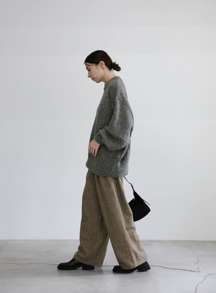 メランジヤーンクルーネックオーバーニット