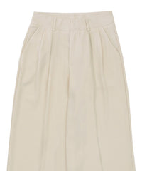 タックストレートパンツ