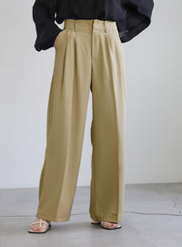 タックストレートパンツ