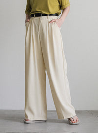 タックストレートパンツ