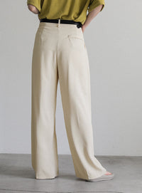 タックストレートパンツ