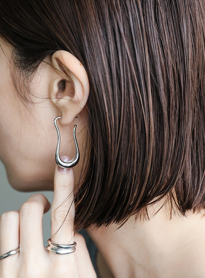 ドロップピアス