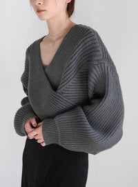 2WAYクロスデザインショートニット