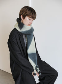 ツイストフリンジミックスカラーマフラー【official限定】