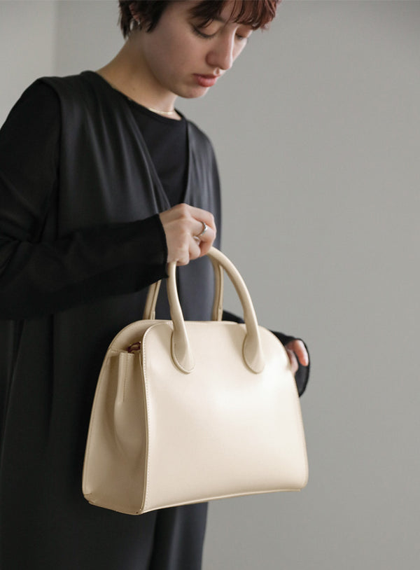 スクエアボストンバッグ