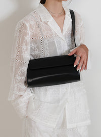 ベルトショルダー横長バッグ