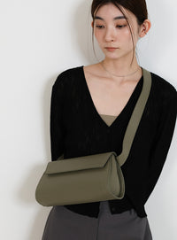 ベルトショルダー横長バッグ