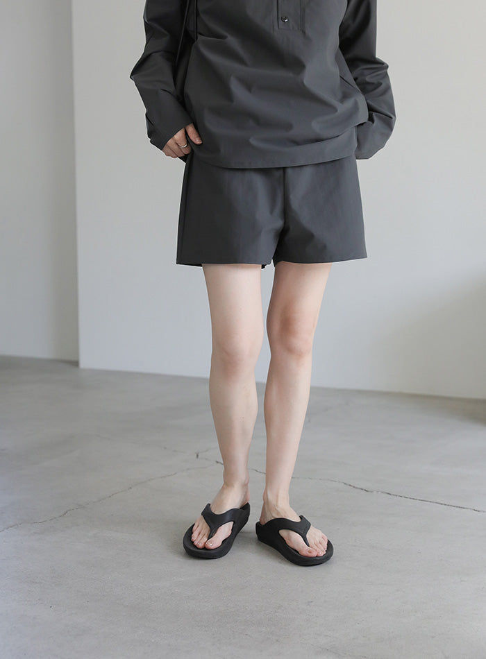 RVCA 迷彩ラッシュガードとショートパンツセット ラッシュガードパーカー ショートパンツ上下2点セットアップ