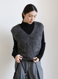 シャギーVネックベスト