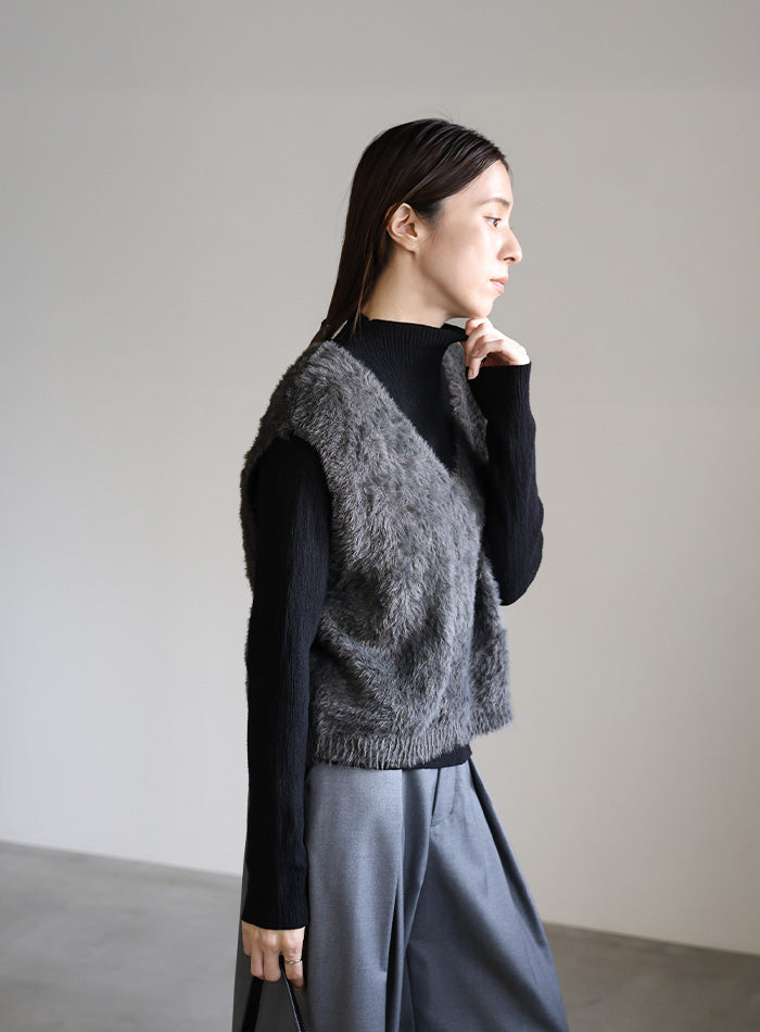 シャギーVネックベスト