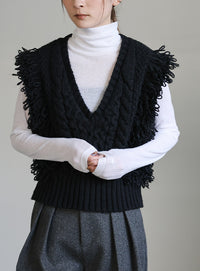 フリンジケーブルニットベスト