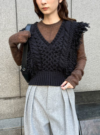フリンジケーブルニットベスト