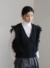 フリンジケーブルニットベスト