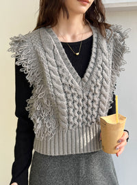 フリンジケーブルニットベスト