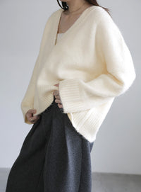 ウール混Vネックトップス