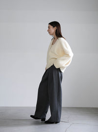 ウール混Vネックトップス