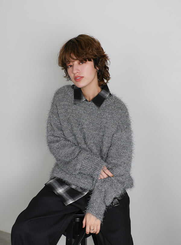 ダンスフェザークルーネックニット