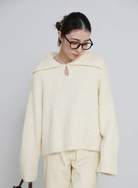 ビッグカラーキーネックニット